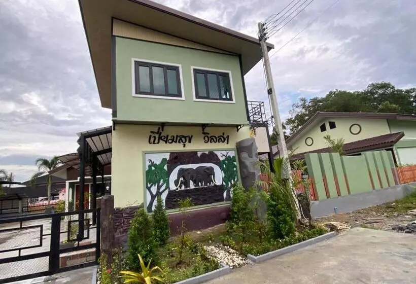 Lomakeskus Piumsuk Villa