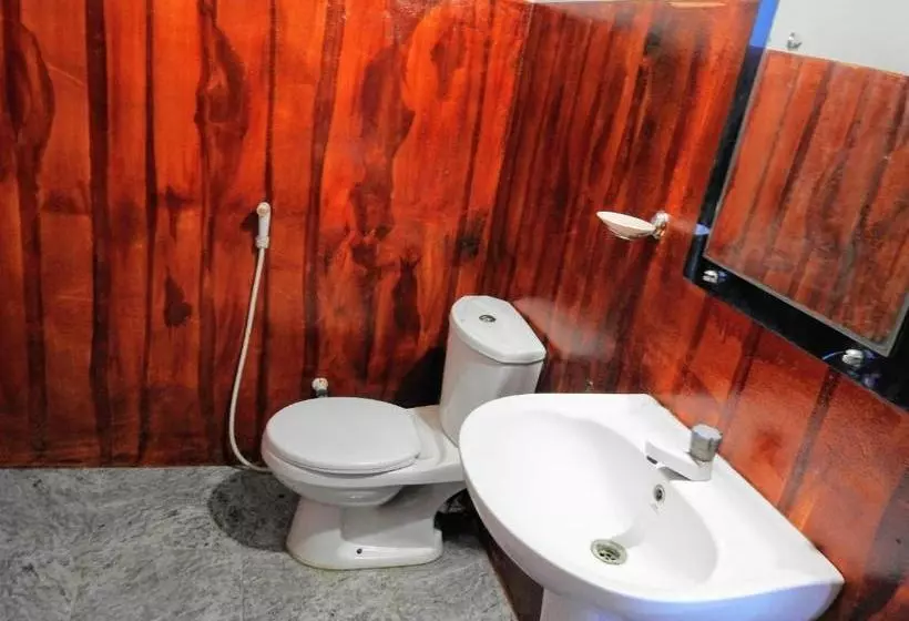 تختخواب و صبحانه Cresent Bay Beach