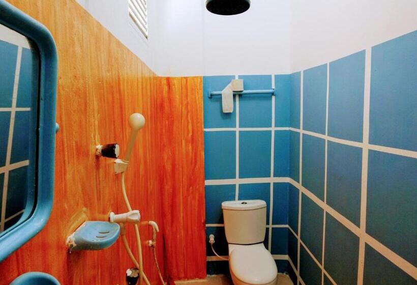 مبيت وإفطار Cresent Bay Beach