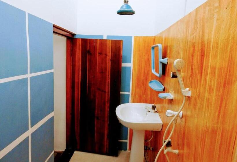 مبيت وإفطار Cresent Bay Beach