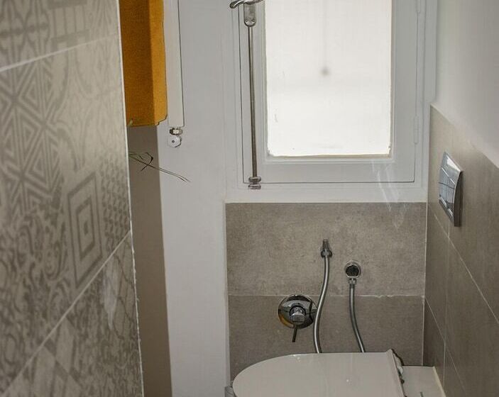 تختخواب و صبحانه Dar Esma