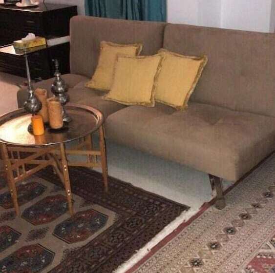 تختخواب و صبحانه Dar Esma