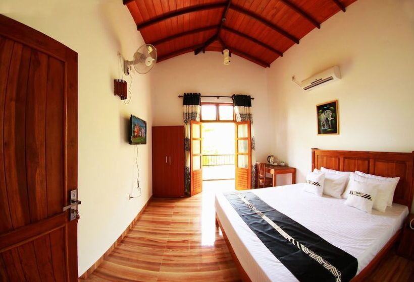 تختخواب و صبحانه Grand Residence