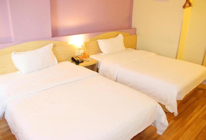 בית מלון כפרי 7days Inn Hohhot Xinhua Square