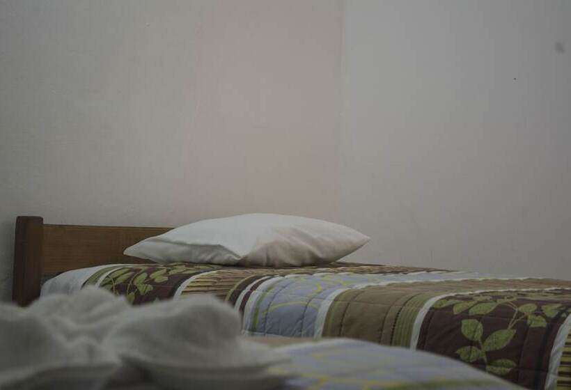 هتل Ajau Colonial