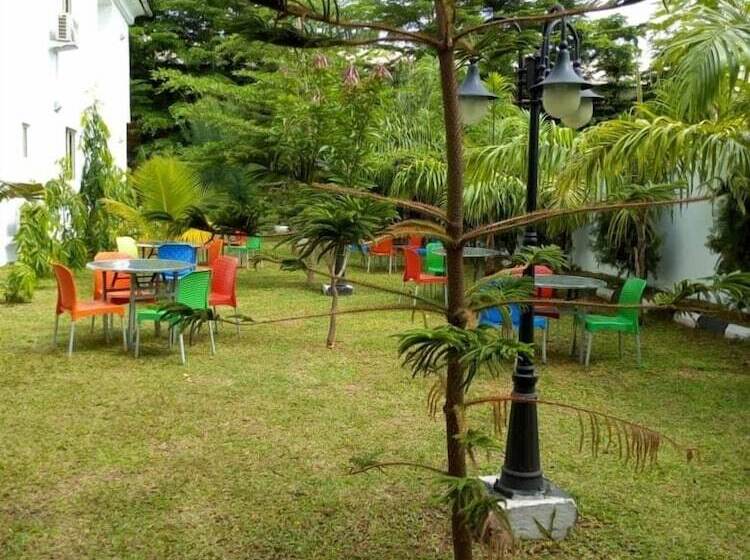 Hotel Cadestral Zone