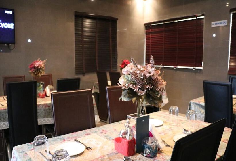 Hotel Cadestral Zone