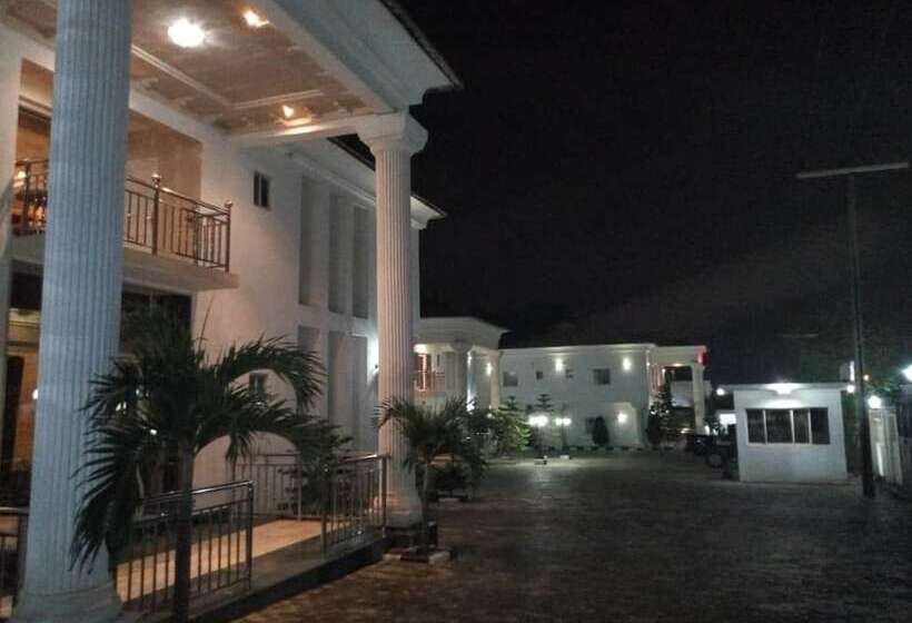 Hotel Cadestral Zone