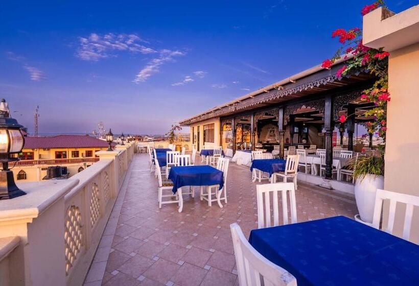 酒店 Golden Tulip Stone Town Boutique