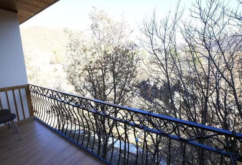 ホテル Jermuk Ani