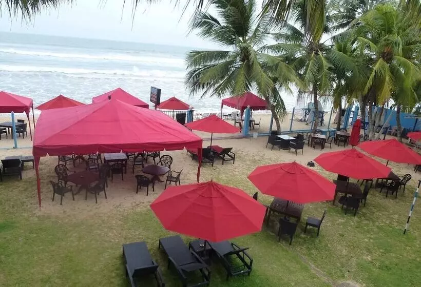 هتل Samaru Beach House