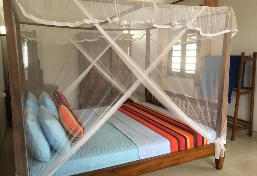 酒店 Samaru Beach House