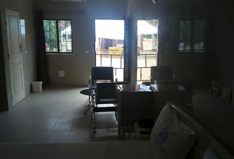 هتل Villa Des Hôtes Ii