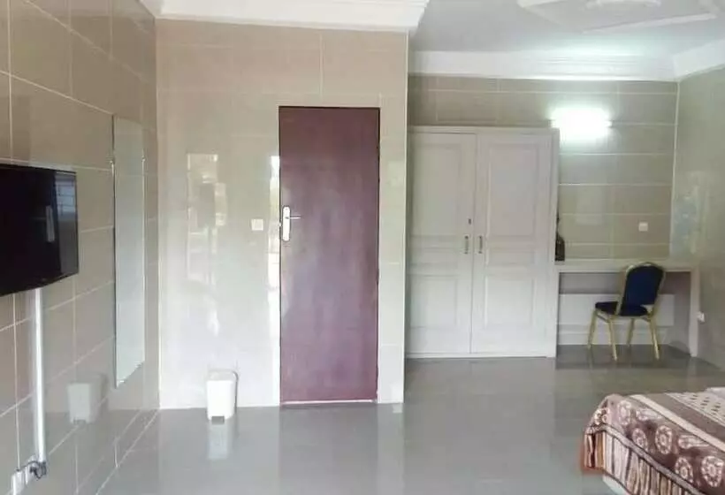 هتل Villa Des Hôtes Ii