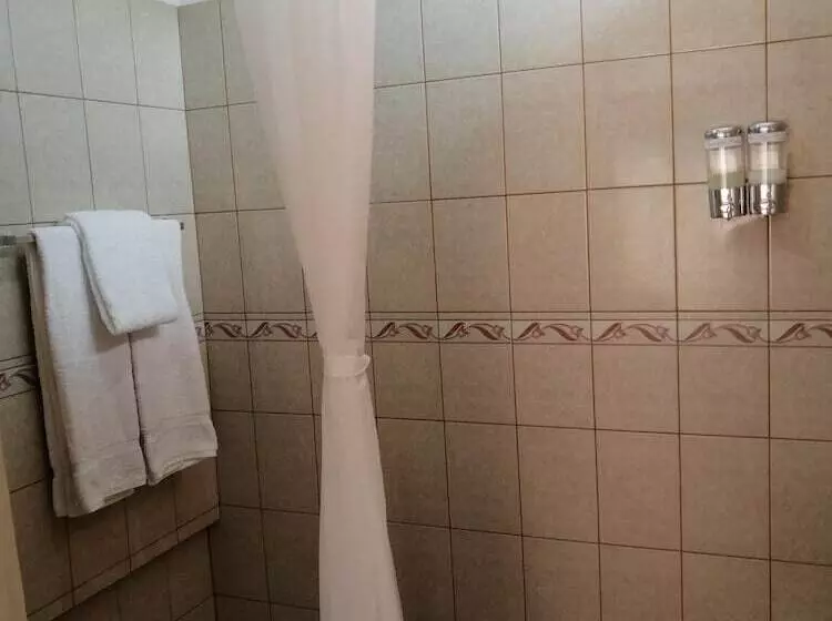 Novohostal B&b