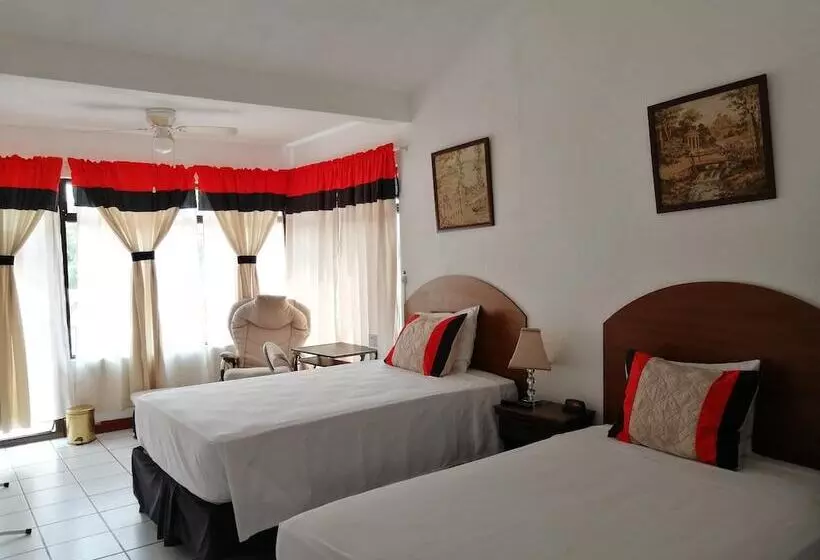 Novohostal B&b