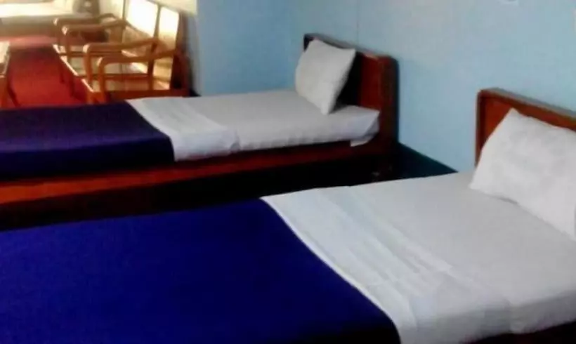 Smile Motel