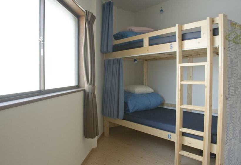 Umbrella House Osaka   Hostel