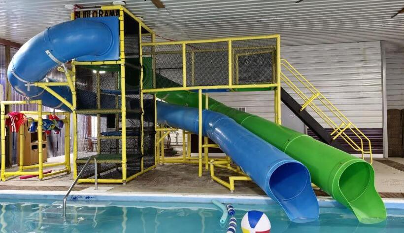 Szálló Rodeway Inn Formerly Camp Inn Lodge