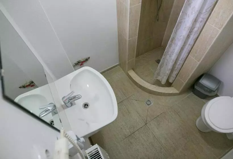 Aamiaismajoitus (B&B) Aria