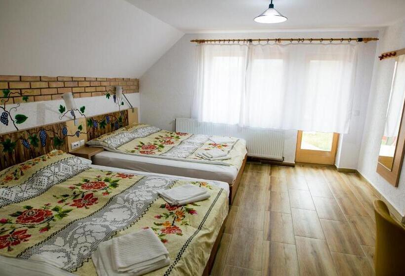 مبيت وإفطار Aria