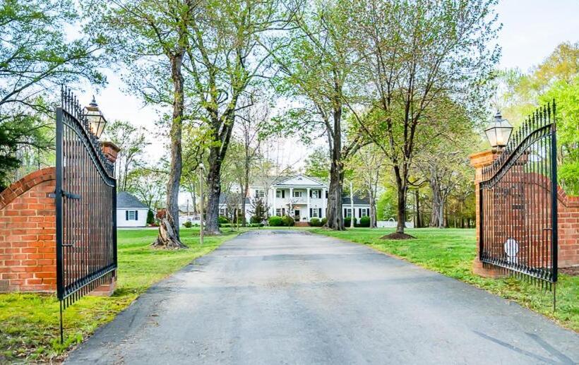 Nocleg ze śniadaniem Virginia Cliffe Inn