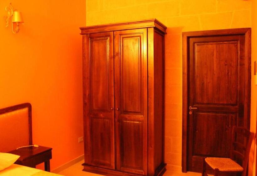 Pansiyon Alla Corte Del Naif