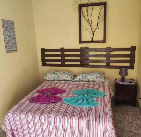 ユースホステル Sítio E Pousada Recanto Dos Ipês