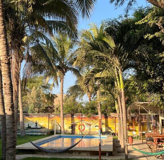 هاستل Stone House Mancora