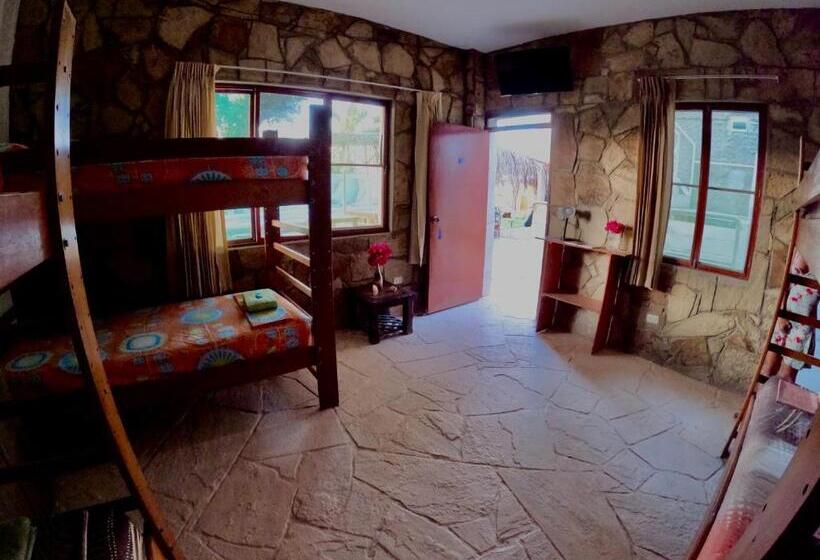 هاستل Stone House Mancora