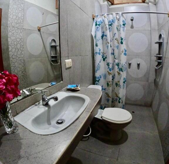 هاستل Stone House Mancora