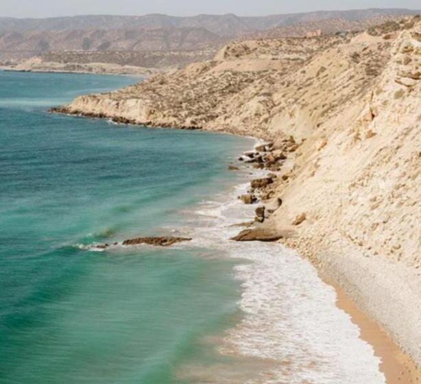 فندق صغير The Lunar Surf House