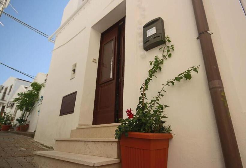 Bed and Breakfast Calanco Blanco