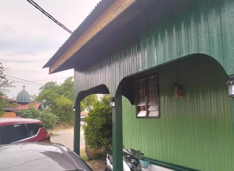 ベッドアンドブレックファースト Homestay & Roomstay Airport Kelantan