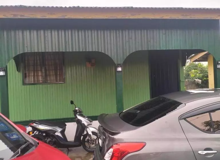 ベッドアンドブレックファースト Homestay & Roomstay Airport Kelantan
