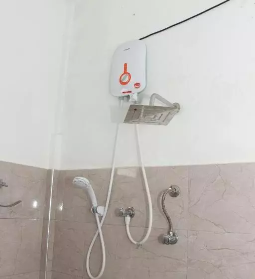 Aamiaismajoitus (B&B) Sasmika Villa Surf And Yoga Hostel