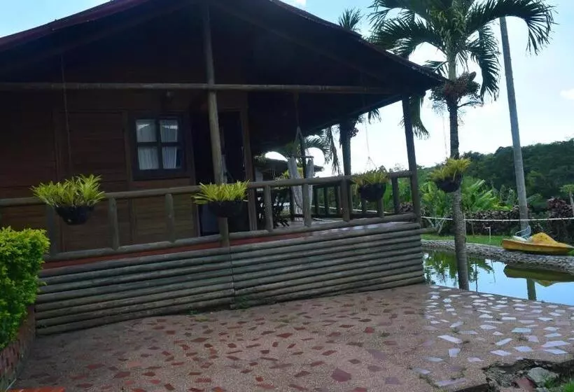 ホテル Finca La Bella