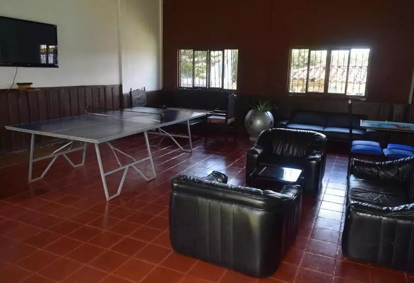 ホテル Finca La Bella