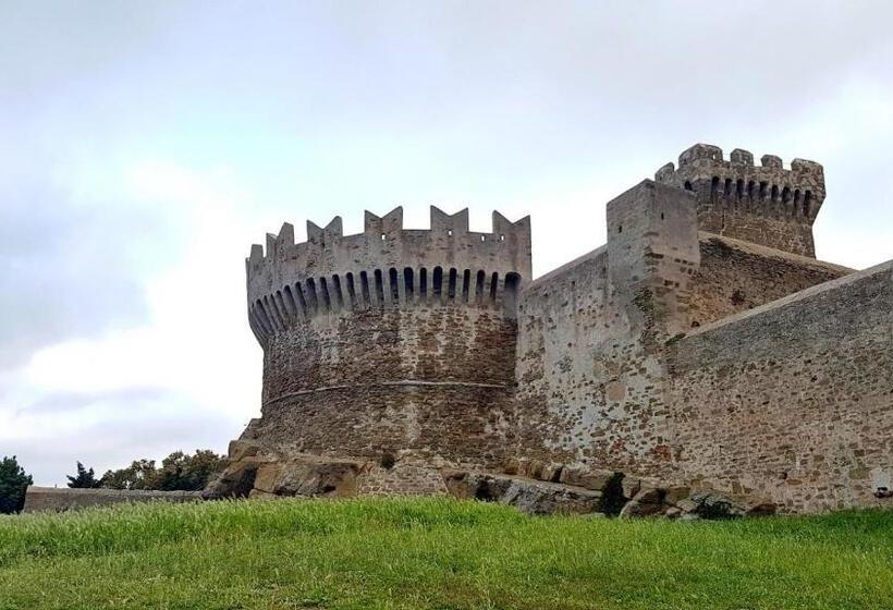 Отель Villa Tramonto Direttamente Sul Mare