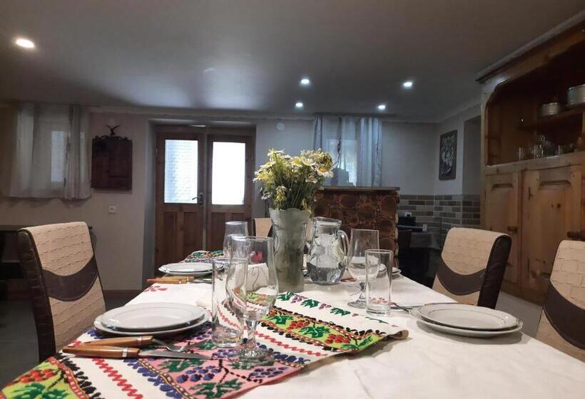 پانسیون Guest House Pangani