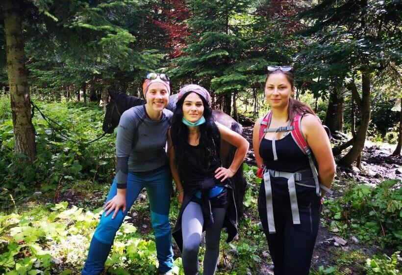 پانسیون Guest House Pangani