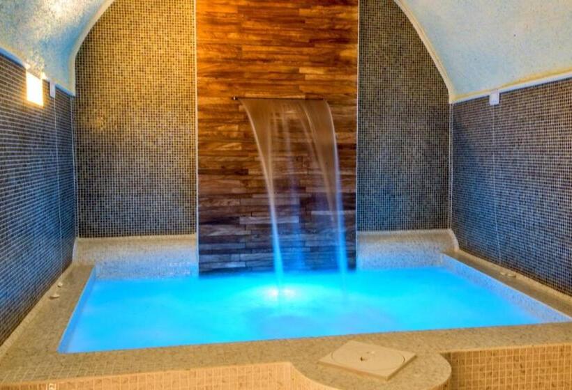 ペンション Largo Chianura