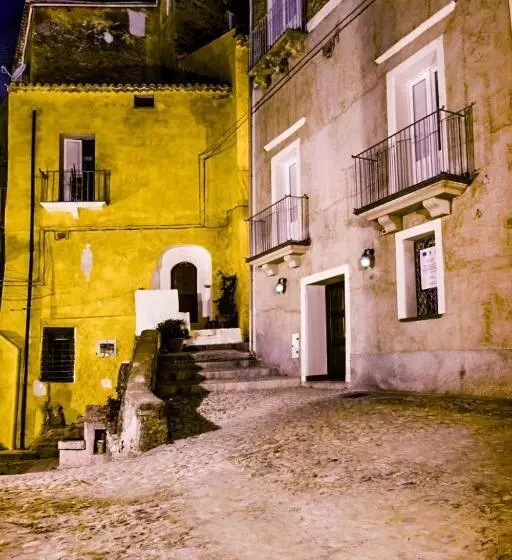 پانسیون Largo Chianura