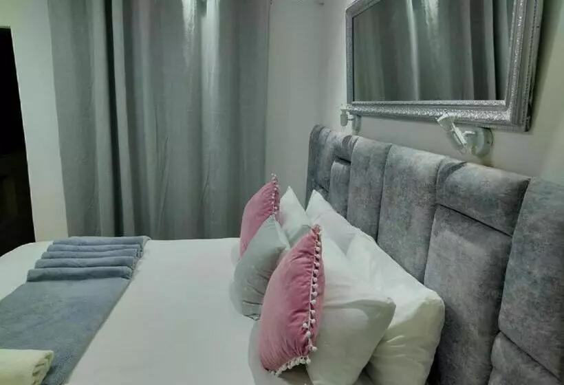 ペンション Mavi Guest House