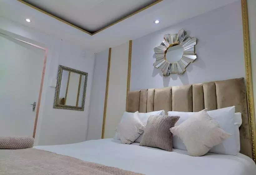 ペンション Mavi Guest House