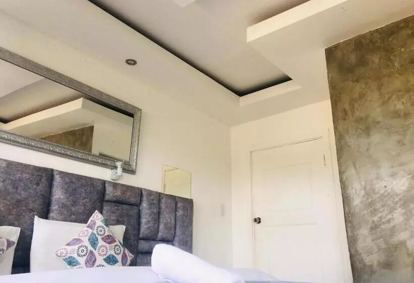 ペンション Mavi Guest House
