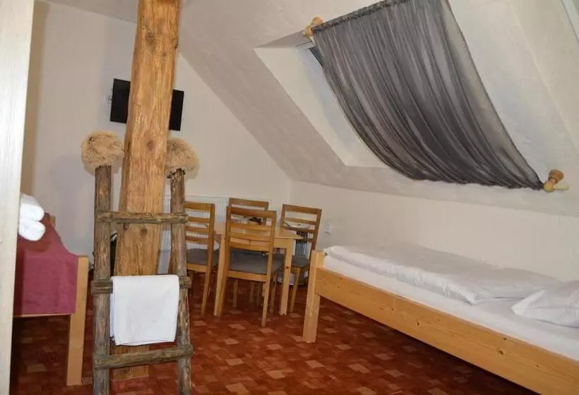 Majatalo Statek 3 Wellness & Spa