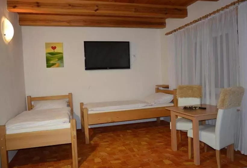 Majatalo Statek 3 Wellness & Spa