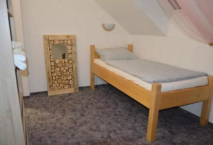 Majatalo Statek 3 Wellness & Spa