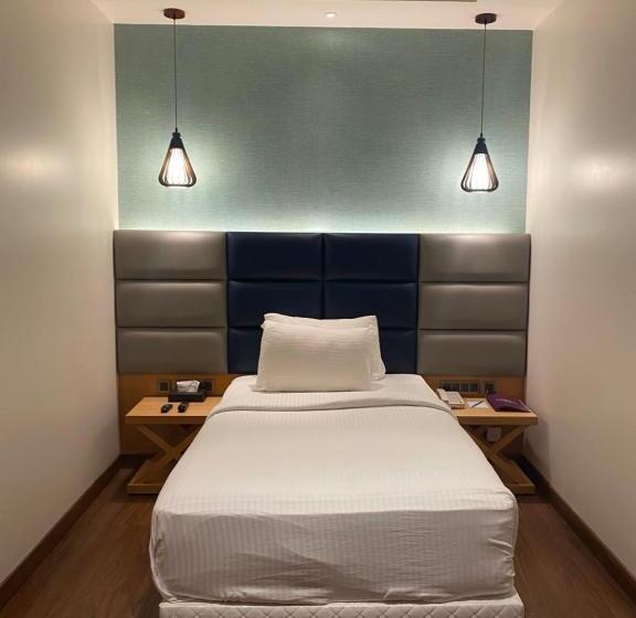 Srm Hotel Maraimalai Nagar Chennai